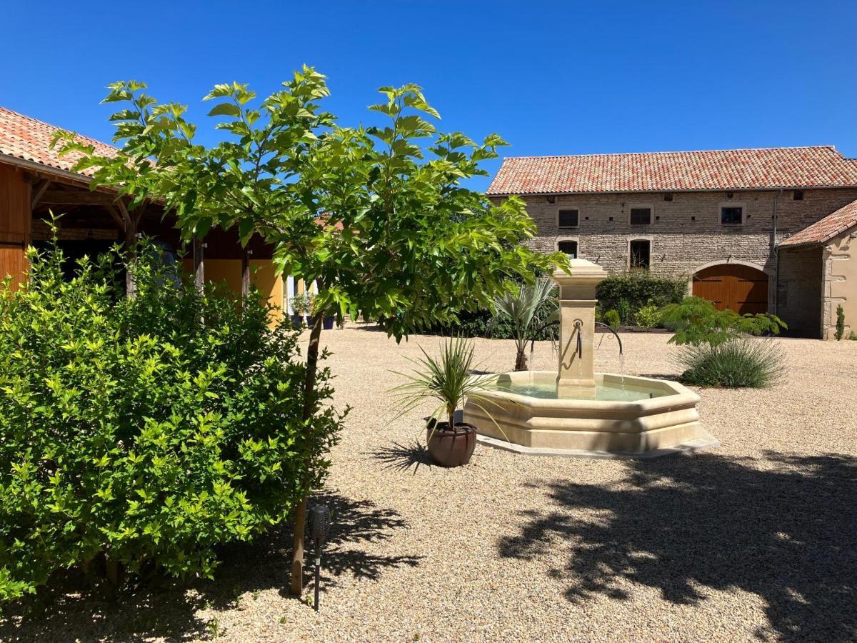 Le Clos De Quintaine Gites De Charme Clesse  Bagian luar foto