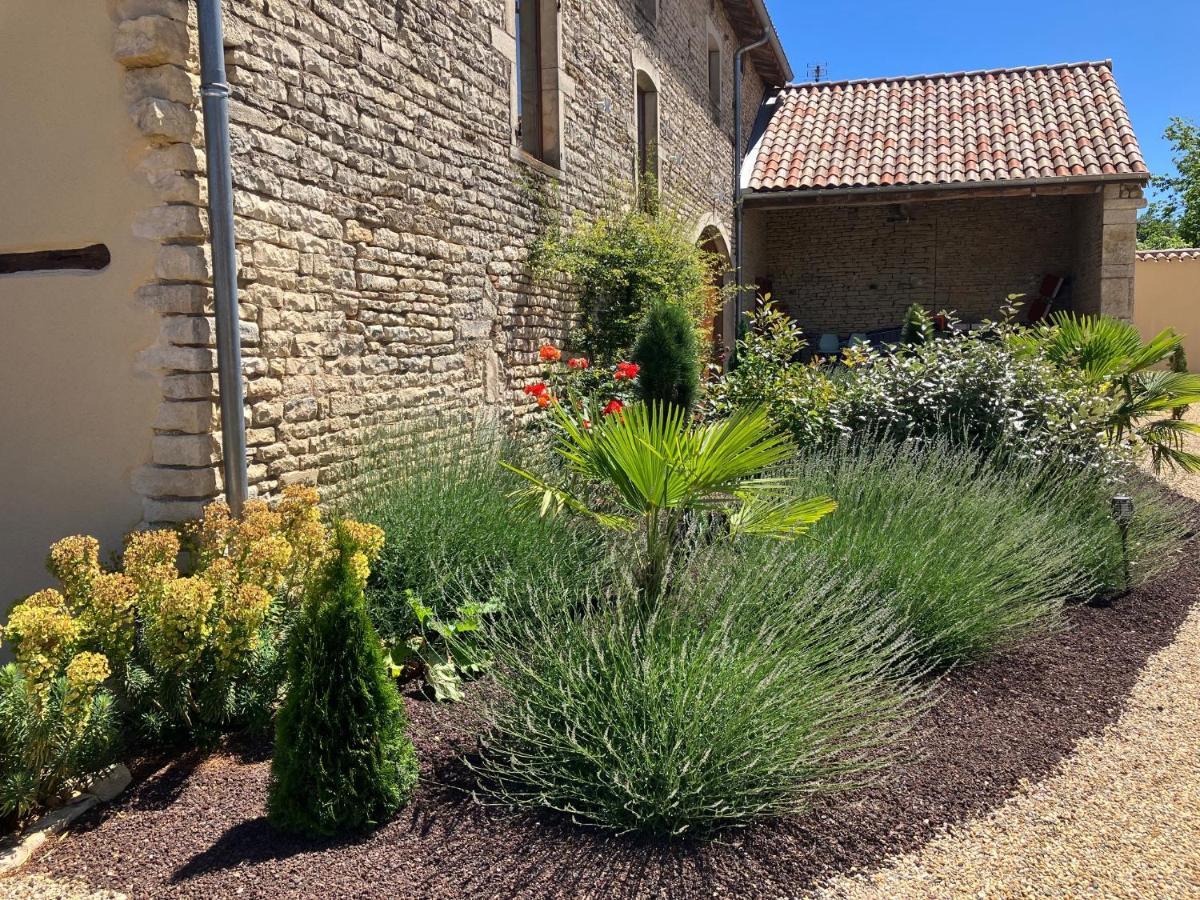 Le Clos De Quintaine Gites De Charme Clesse  Bagian luar foto